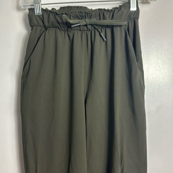 Lululemon Keep Moving Jogger Olive Green Size 0 - Picture 4 of 11